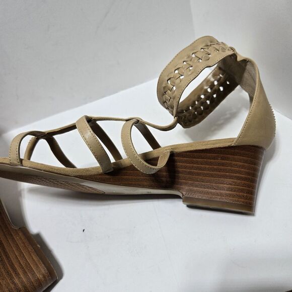 Ralph Lauren 100% leather upper "Meira" sandal Size 10B MSRP $129‎ - Picture 10 of 14